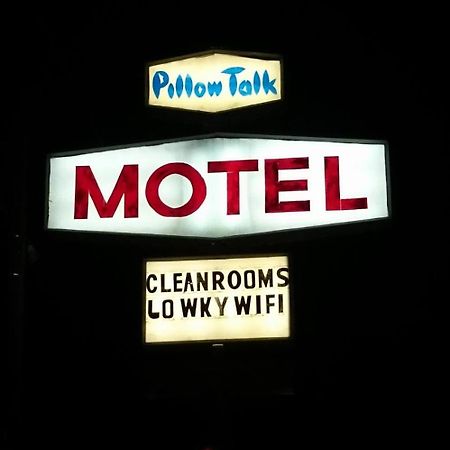 Pillow Talk Motel Wellington Екстер'єр фото