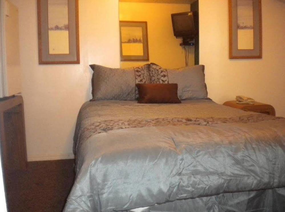 Pillow Talk Motel Wellington Екстер'єр фото